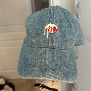 Kylie Jenner / Kylie cosmetics lip hat